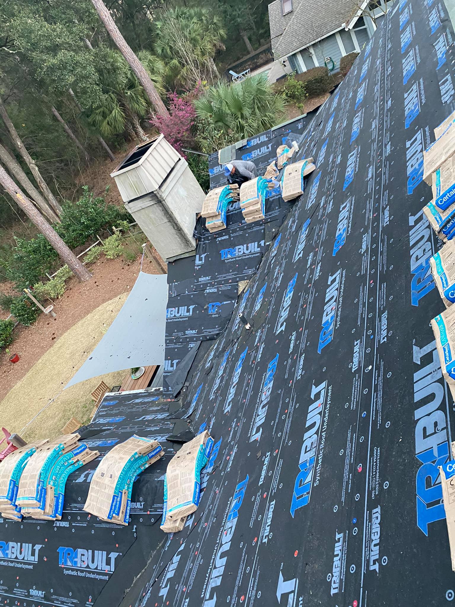 Completed CertainTeed Landmark architectural shingle roof installed by JJ Roofing